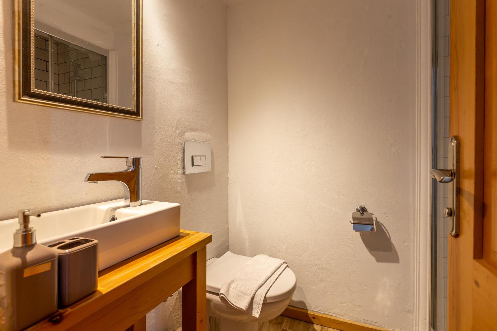 Nest Gunay Otel Kas Bagian luar foto